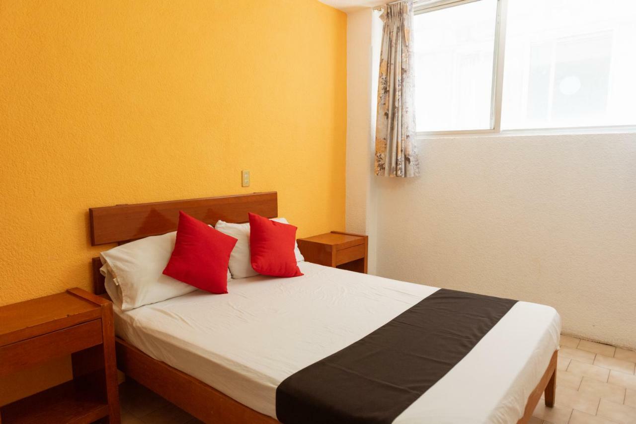 Hotel Oyo Italia Aguascalientes