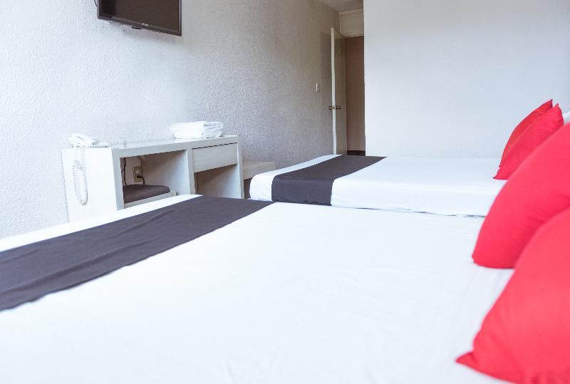 Oyo Italia Hotel 3*